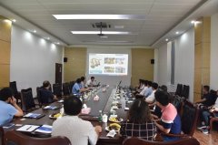 扬州市经信委领导和企业家莅临3308维多利亚线路检测中心智能
